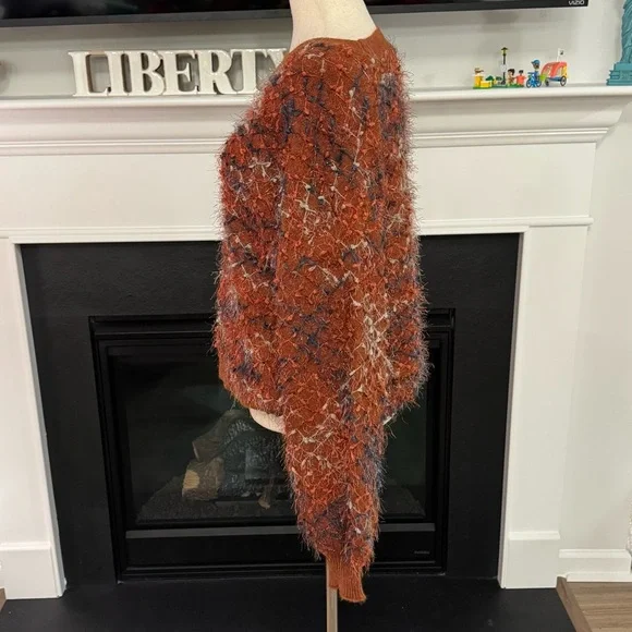 Molly Bracken Textured Eyelash Knit Sweater – Rust Orange (S) - Picture 4 of 11